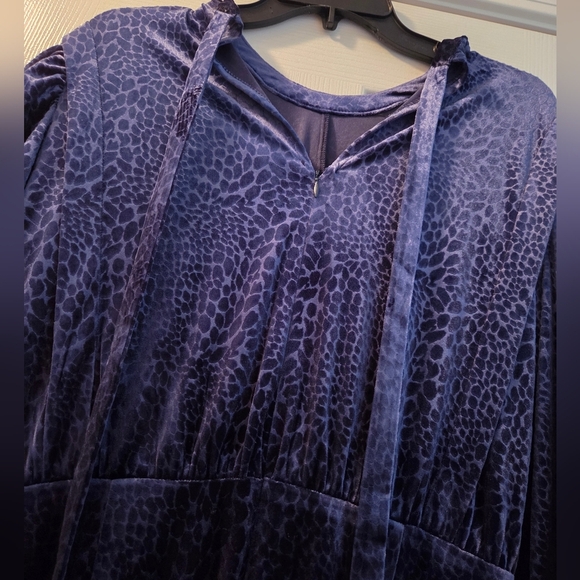 Elegant Blue Leopard Print Dress Size M NWT - Picture 7 of 7